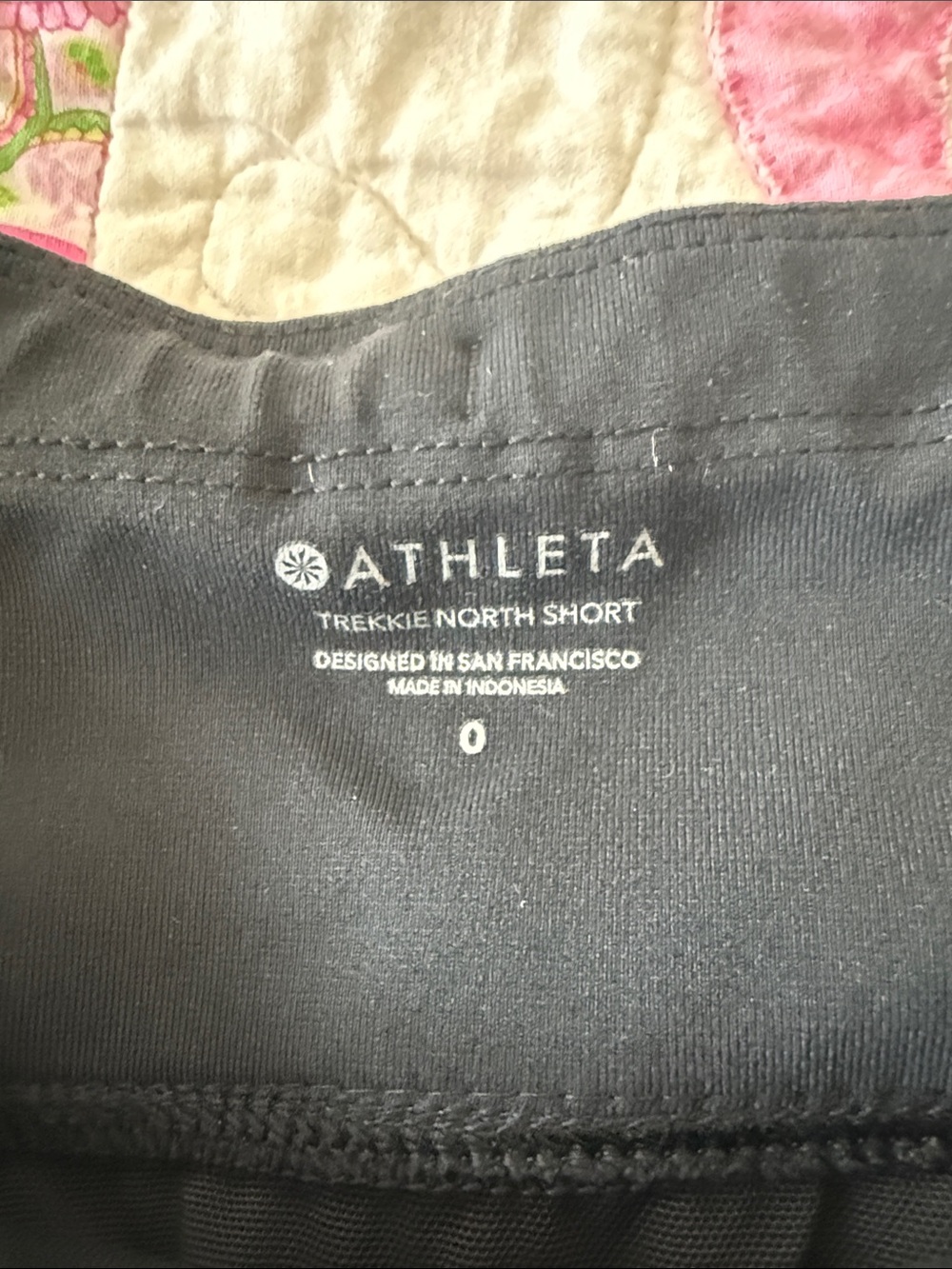 Athleta Trekkie North Shorts in Black